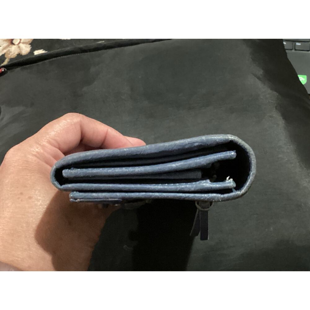 BALENCIAGA Leather Classic Money Bifold Wallet - Picture 7 of 8